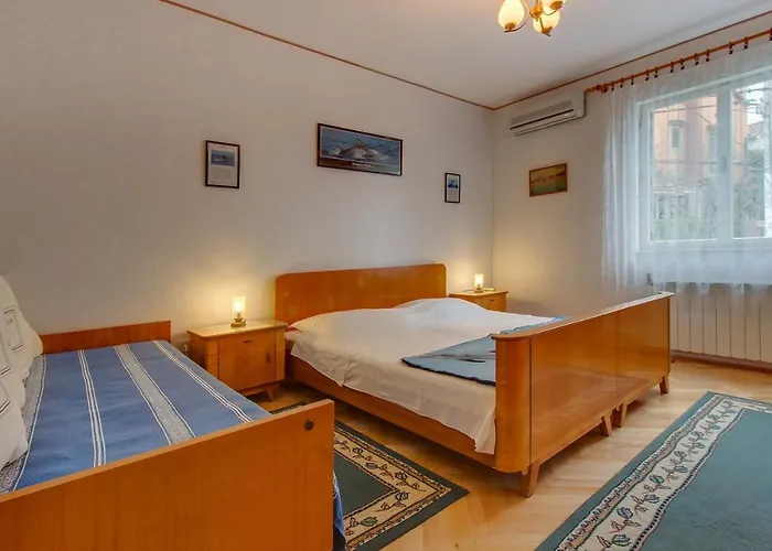 By The Sea 아파트 말리로시니